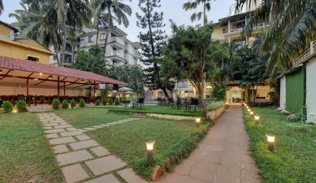hotel-for-rent-in-goa-hotel-for-sale-hotel-for-rent-resorts-for-sale-goa-listings-goa-villa-goa-properties-luxury-villa-for-sale-dlf-villas-ashray-isprava-acron-vianaar-3-1240x720