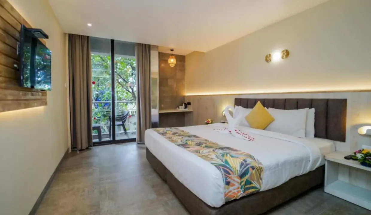 hotel-for-sale-goa-hotel-for-sale-hotel-for-rent-resorts-for-sale-goa-listings-goa-villa-goa-properties-luxury-villa-for-sale-dlf-villas-ashray-isprava-acron-vianaar-goa-vianaa-1-1240x720