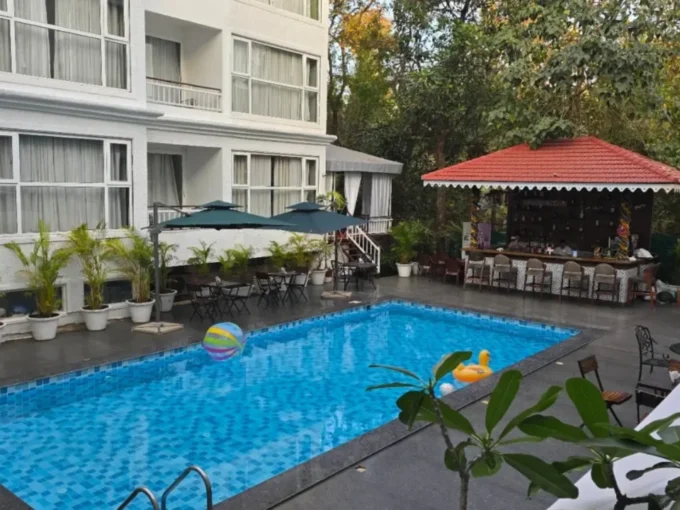 hotel-for-sale-goa-hotel-for-sale-hotel-for-rent-resorts-for-sale-goa-listings-goa-villa-goa-properties-luxury-villa-for-sale-dlf-villas-ashray-isprava-acron-vianaar-goa-vianaa-1-3-1240x720